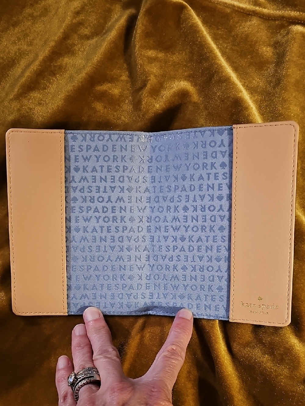 Kate Spade Grand Street Passport Holder In Lt Blue - Picture 5 of 7